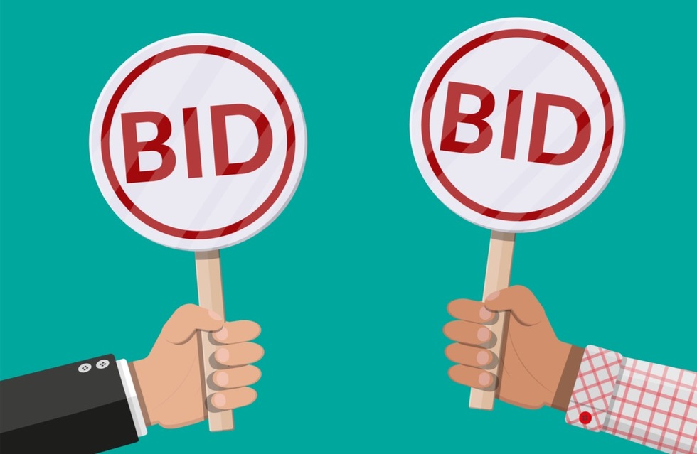 Read more about the article Strategic Bidding: How to Dominate the Game with Your Bids