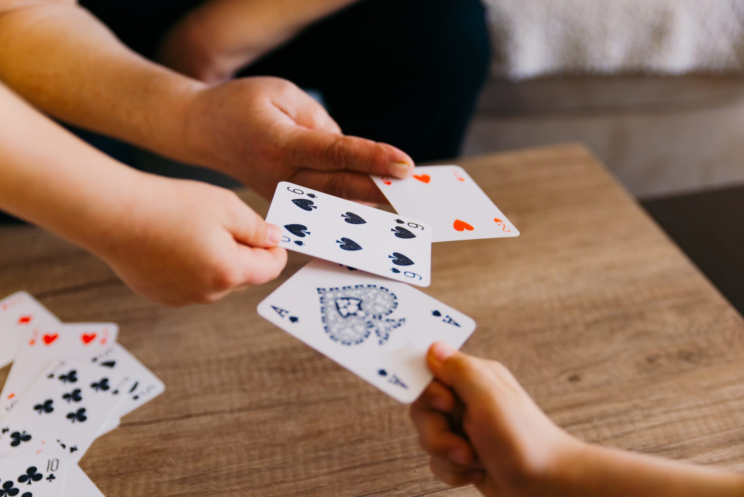 Read more about the article Card Games for Kids: Fun and Educational Games to Play at Home